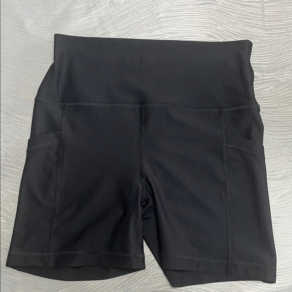 90 Degree By Reflex Black Bike Shorts
